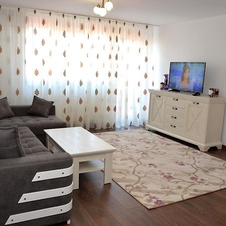 Apartament Rezidential - Alba Iulia Lägenhet Exteriör bild