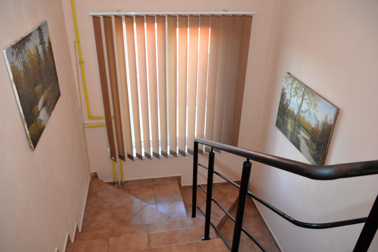 Apartament Rezidential - Alba Iulia Lägenhet Exteriör bild
